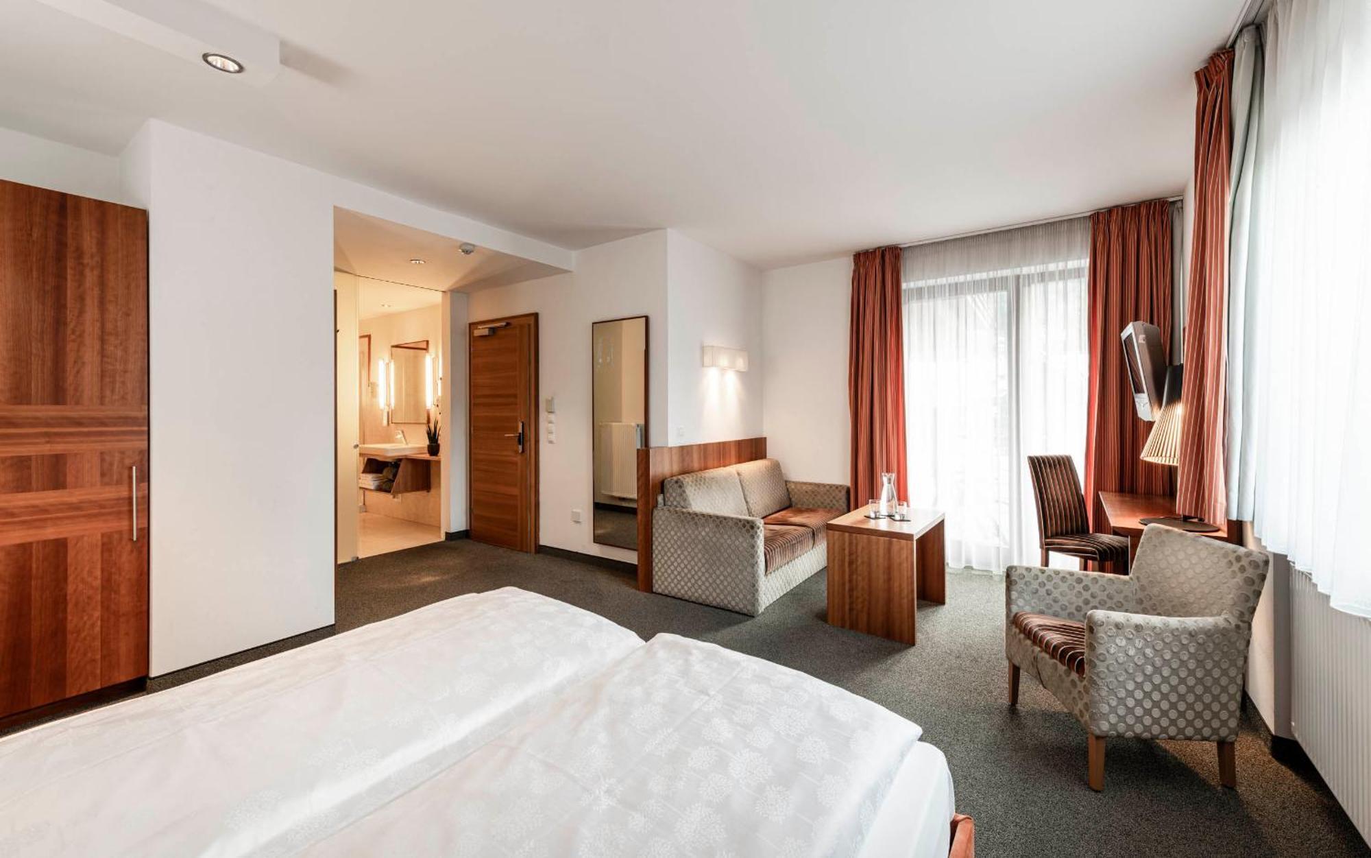 Hotel Clara Vahrn Extérieur photo