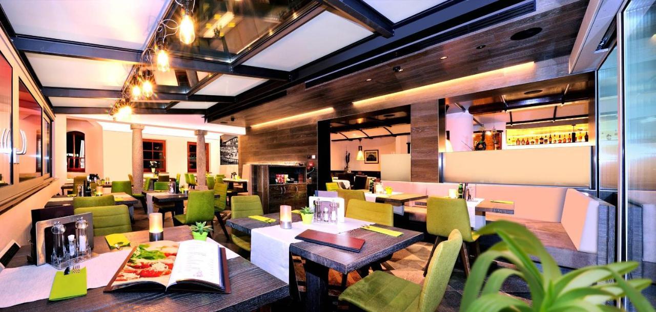 Hotel Clara Vahrn Extérieur photo