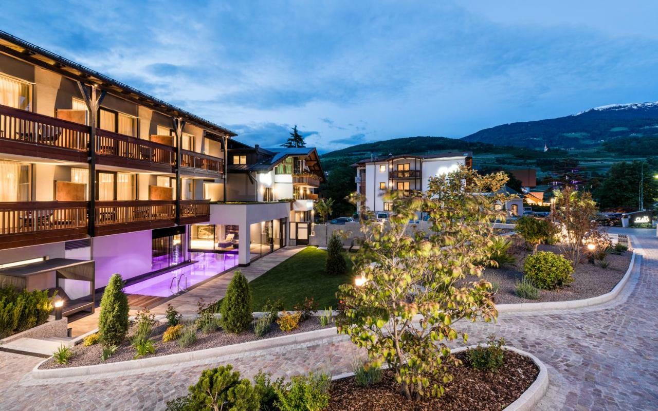 Hotel Clara Vahrn Extérieur photo